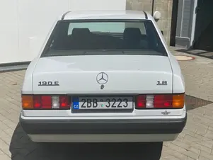 Mercedes-Benz 190