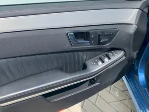 Mercedes-Benz E350 