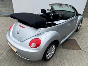 Volkswagen New Beetle Cabrio