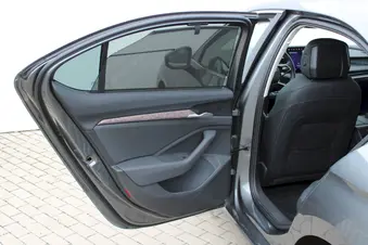 Škoda Superb L&K