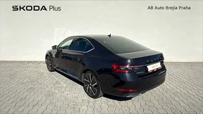Škoda Superb 