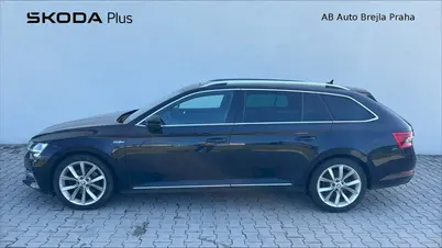 Škoda Superb 