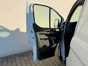 Ford Transit Custom (užitkové)