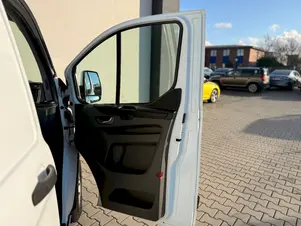 Ford Transit Custom (užitkové)