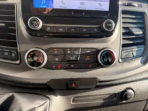 Ford Transit Custom (užitkové)