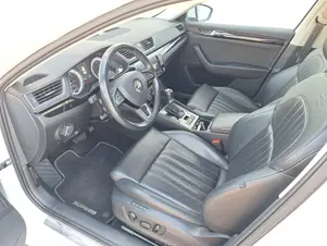 Škoda Superb L&K