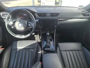 Škoda Superb L&K