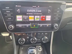 Škoda Superb L&K