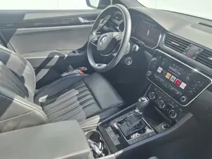 Škoda Superb L&K