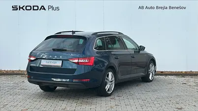 Škoda Superb