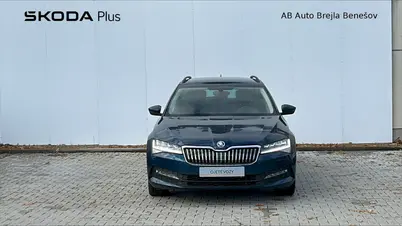 Škoda Superb 