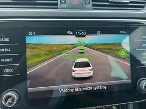 Škoda Superb 