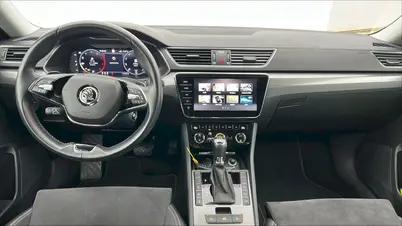 Škoda Superb 