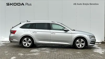 Škoda Superb 