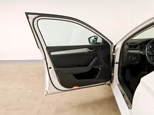 Škoda Superb Ambition Plus