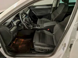 Škoda Superb Ambition Plus