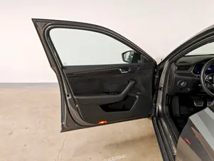 Škoda Superb SportLine