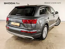 Q7 