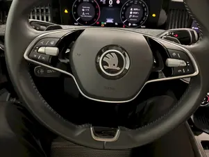 Škoda Superb Selection