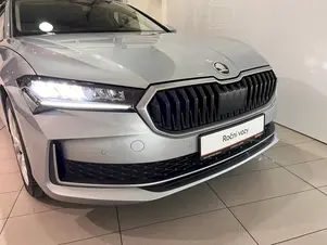 Škoda Superb Selection