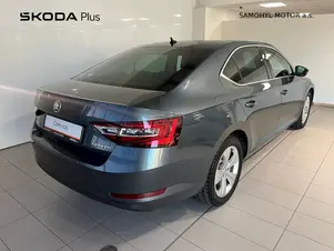 Škoda Superb Ambition Plus