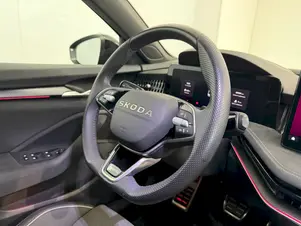 Škoda Superb SportLine