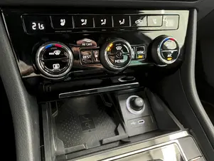 Škoda Superb L&K