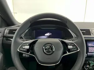 Škoda Superb L&K