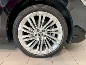 Škoda Superb L&K