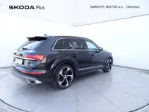 Q7 