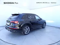 Q7 
