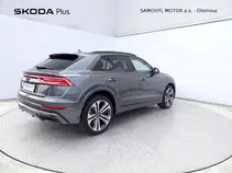 Q8