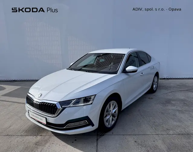 Octavia Style Plus