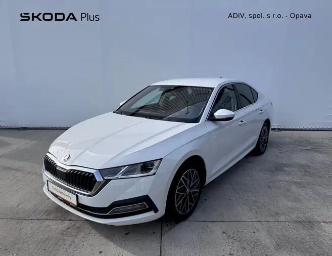 Octavia Style Plus