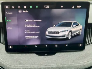 Škoda Superb Selection