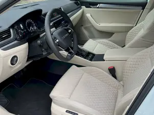 Škoda Superb Style
