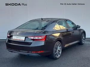 Škoda Superb L&K