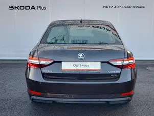 Škoda Superb L&K