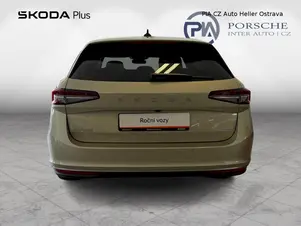 Škoda Superb L&K