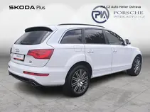 Q7 