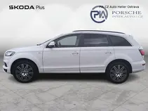 Q7 