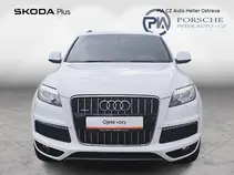 Q7 