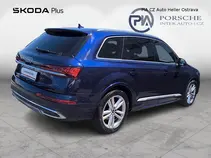 Q7 