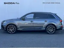 Q7 