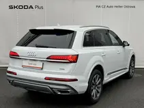 Q7