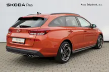 i30
