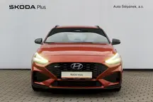 i30