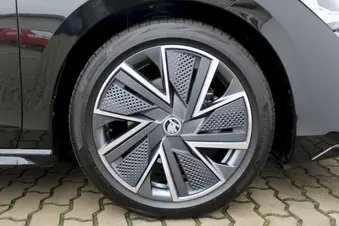Škoda Superb SportLine