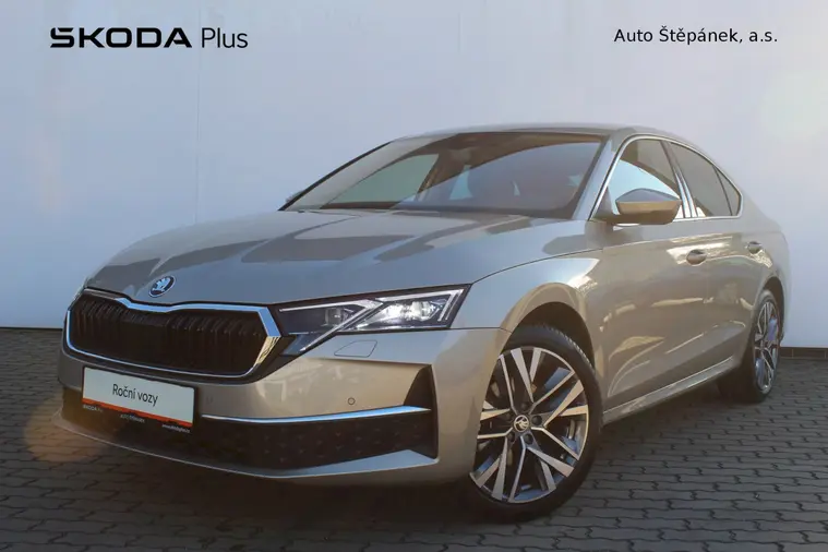 Octavia Top Selection