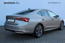 Octavia Top Selection